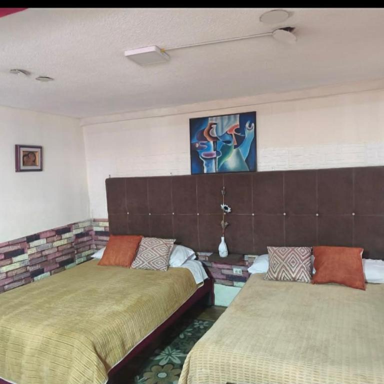 Confortable Departamento Familiar en Planta Baja Capacidad 1 a 7 personas - Habitación Triple Básica - 2