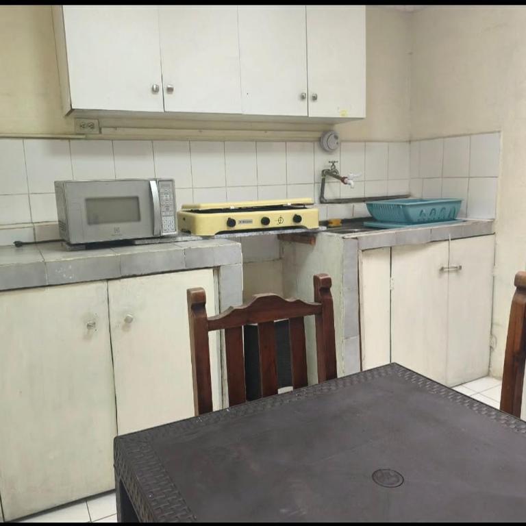Confortable Departamento Familiar en Planta Baja Capacidad 1 a 7 personas - Habitación Triple Básica - 4