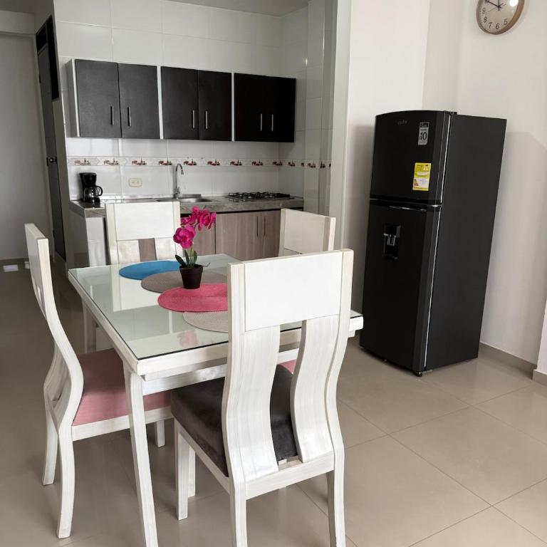 Comodo y elegante apto 301 en el corazon de la ciudad piso 3 - Apartamento Deluxe - 6