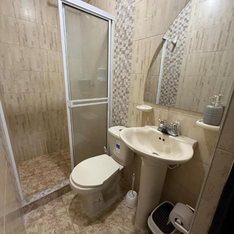 Comodo y elegante apto 301 en el corazon de la ciudad piso 3 - Apartamento Deluxe - 8