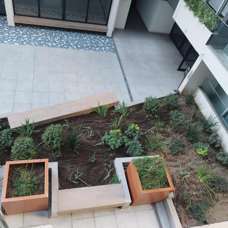 Amplio Depto Wi-Fi, Estacionamiento y Metro - One-Bedroom Apartment - 13