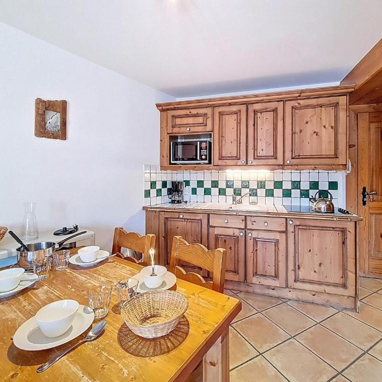 Appartement proche des pistes, balcon - 6 pers. - FR-1-344-1369 - Appartement - 4
