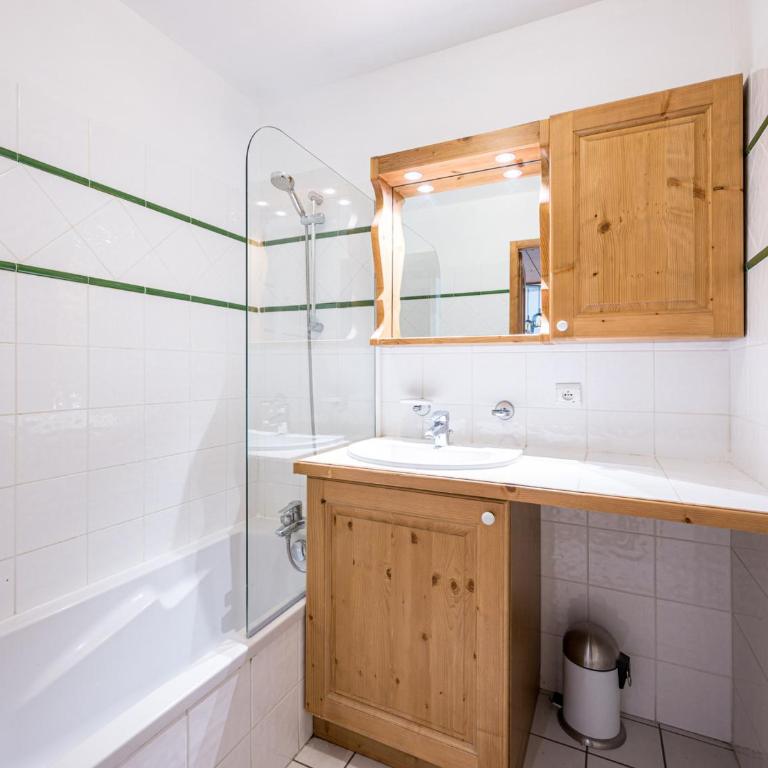 Appartement spacieux proche des pistes - 4 pers. - FR-1-344-1320 - Appartement - 9