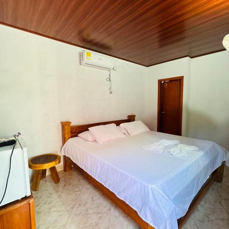 Finca Monteverde en Doradal Piscina jacuzzi y naturaleza hasta 30 personas - Vacation Home - 10