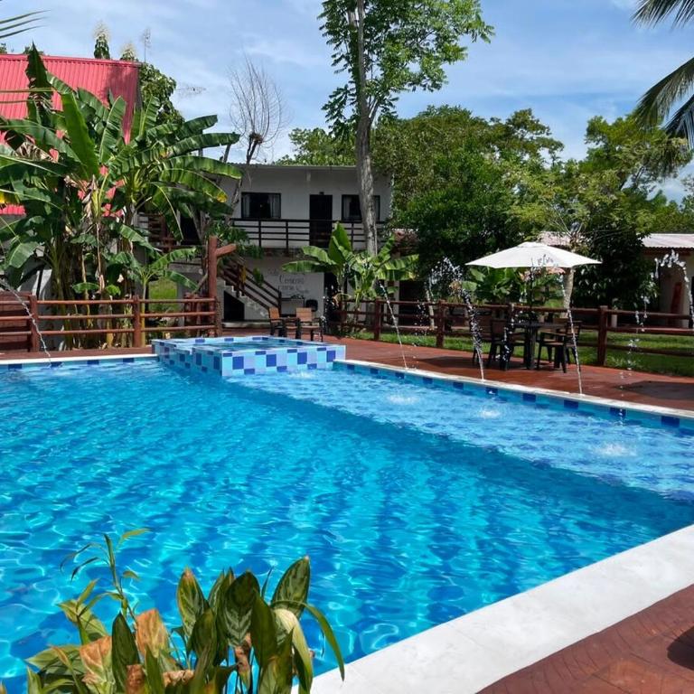 Finca Monteverde en Doradal Piscina jacuzzi y naturaleza hasta 30 personas - Vacation Home - 7