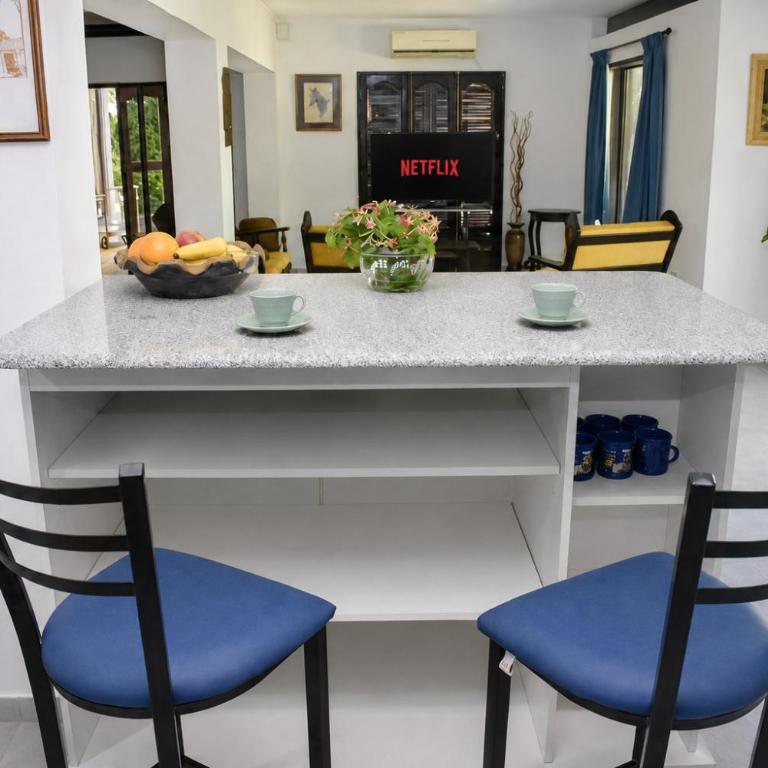 Tekoporã - Casa de 3 Hab con amplio Jardín y Piscina, Parrilla, WiFi, Parking - Casa - 6