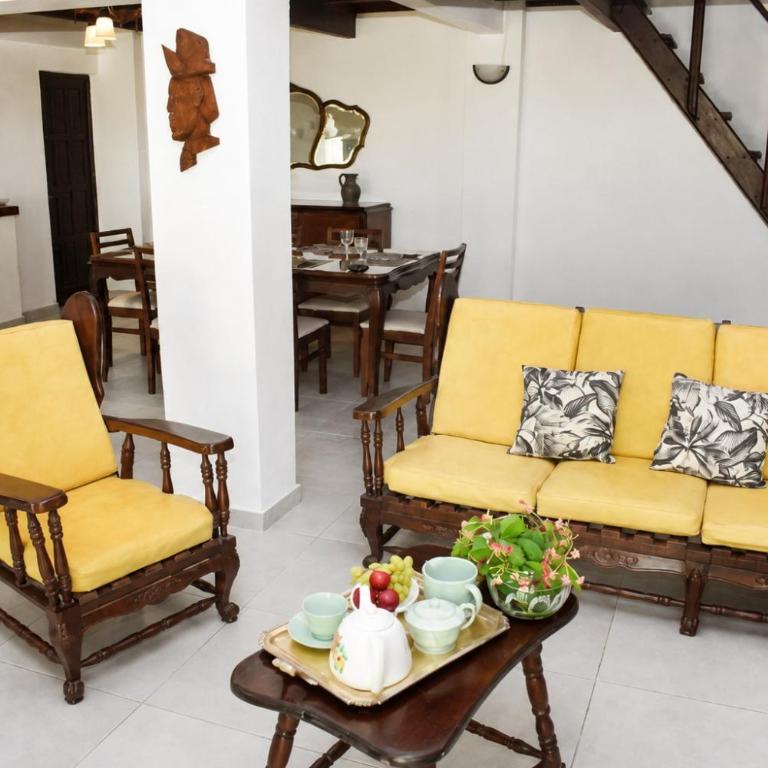 Tekoporã - Casa de 3 Hab con amplio Jardín y Piscina, Parrilla, WiFi, Parking - Casa - 9