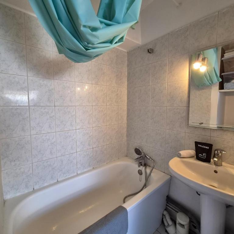 Les toits de nationale 2 personnes - Apartment - 4