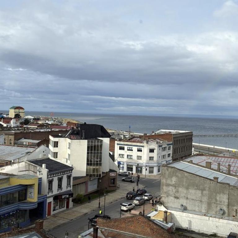 central duplex punta arenas - Three-Bedroom Apartment with View - 8