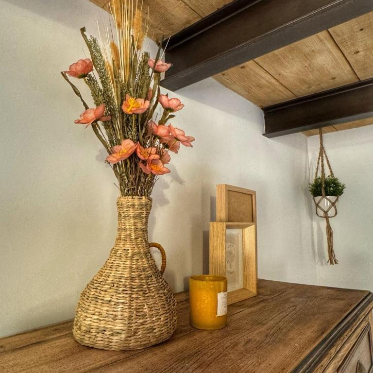 Joli gîte dans les collines - Maison 2 Chambres - 21