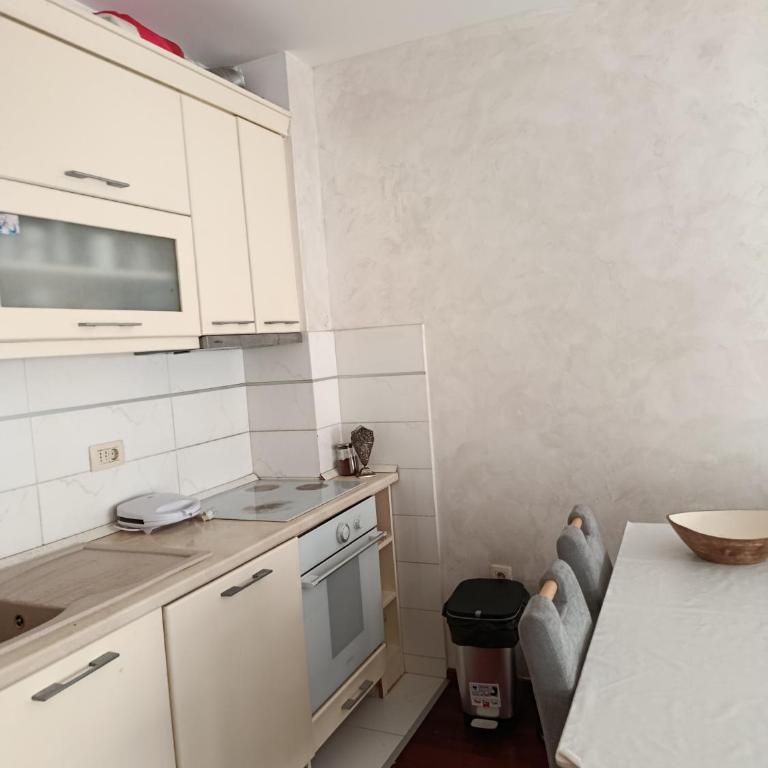 Ena 2 - Apartman sa 1 Spavaćom Sobom - 2