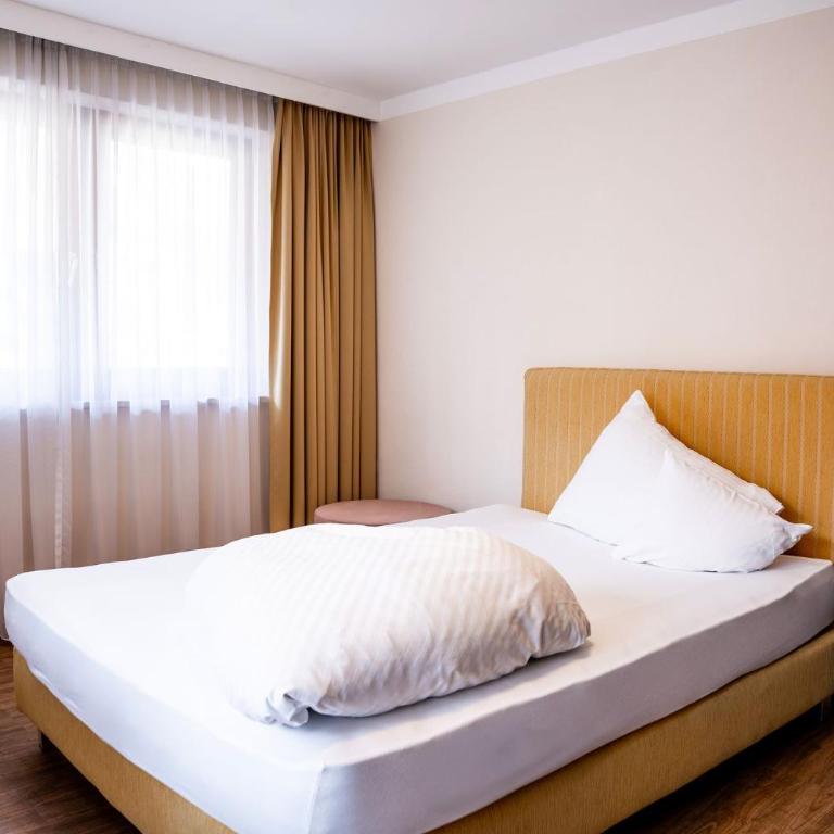 Hotel Maria Theresia - Comfort Einzelzimmer mit Balkon - 3