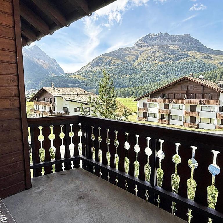 Arvenholz-Studio mit Balkon & Bergblick, 2 Personen, Parkplatz - CL06 - Apartment mit 1 Schlafzimmer - 4