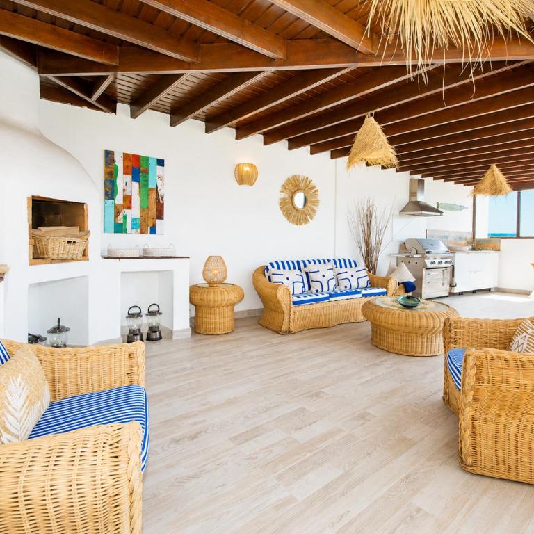 Villa Lucy - By AZ Rentals - Villa - 13