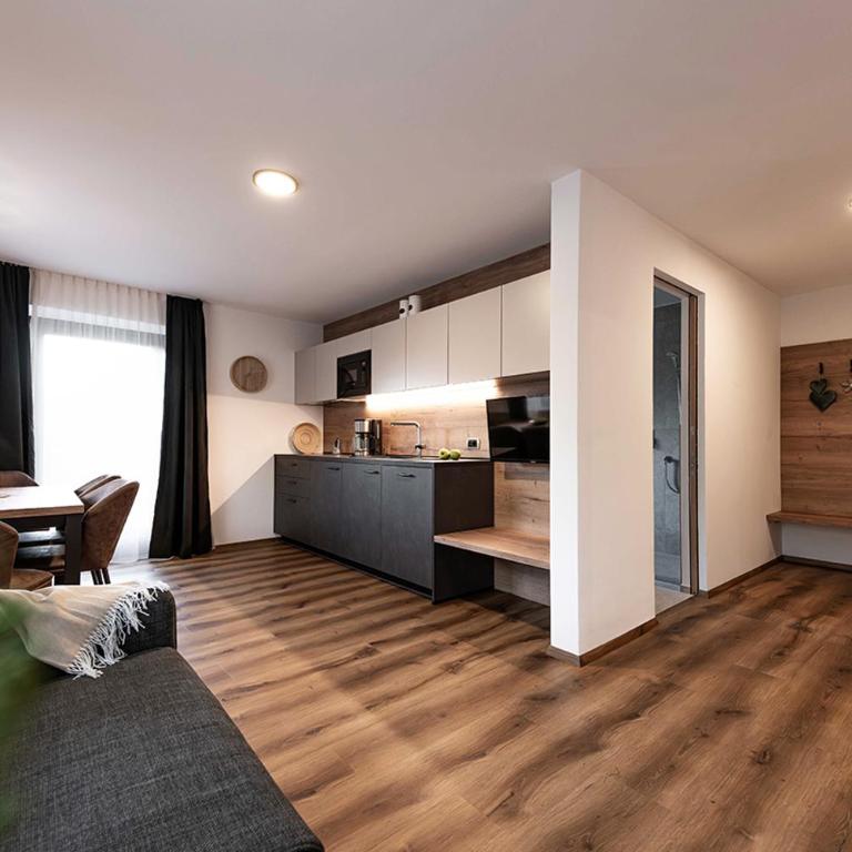 Wonga Apartments - Appartamento con 1 Camera da Letto e Balcone - 1