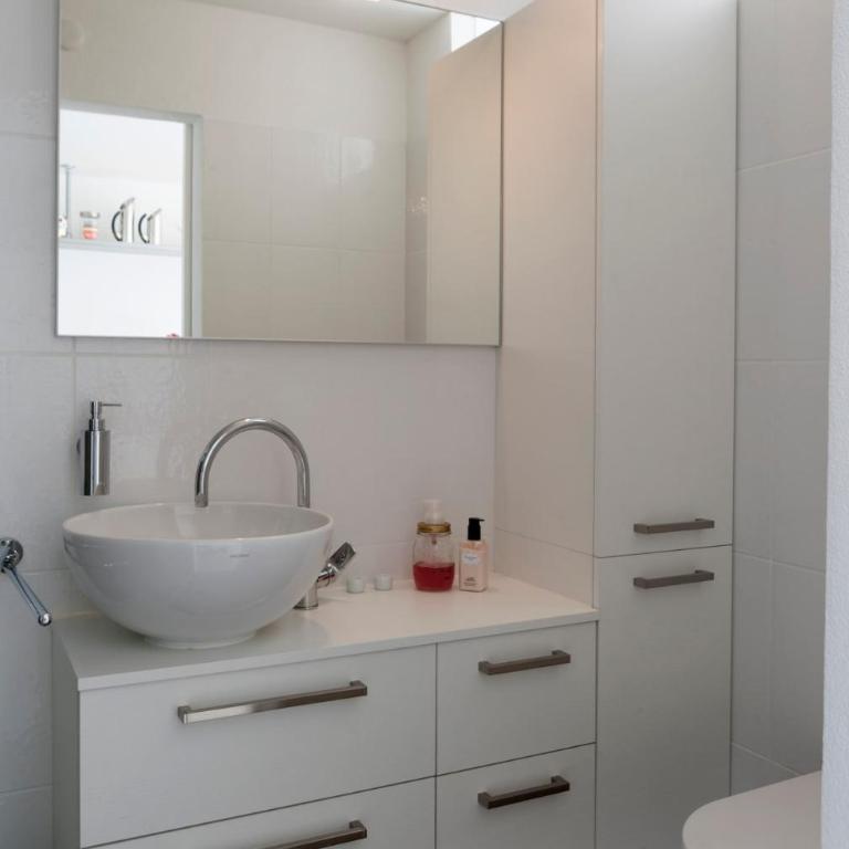 Cozy, modern & sunny Studio in Locarno - Studio with Garden View - 7