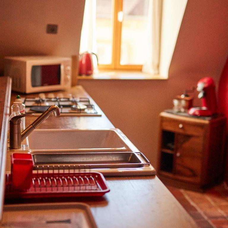 CHRISandCOs Apartment Centre - One-Bedroom Apartment - 4
