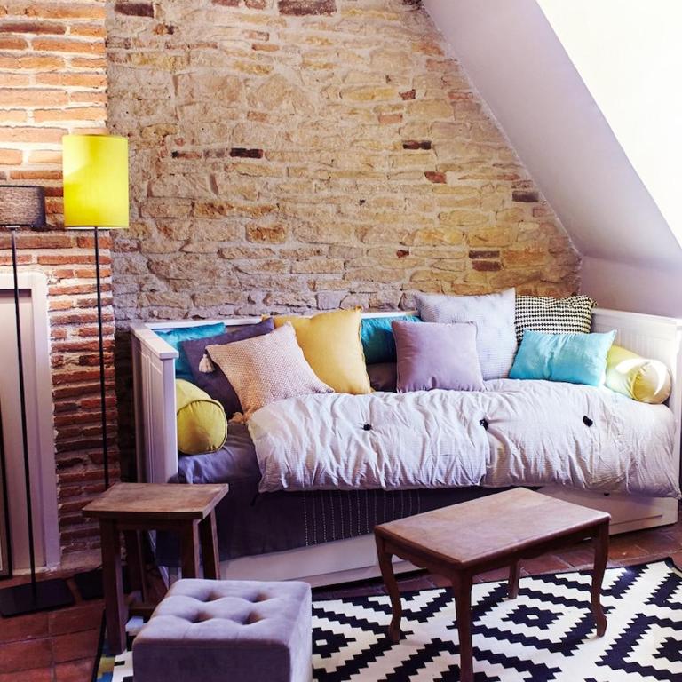 CHRISandCOs Apartment Centre - One-Bedroom Apartment - 2