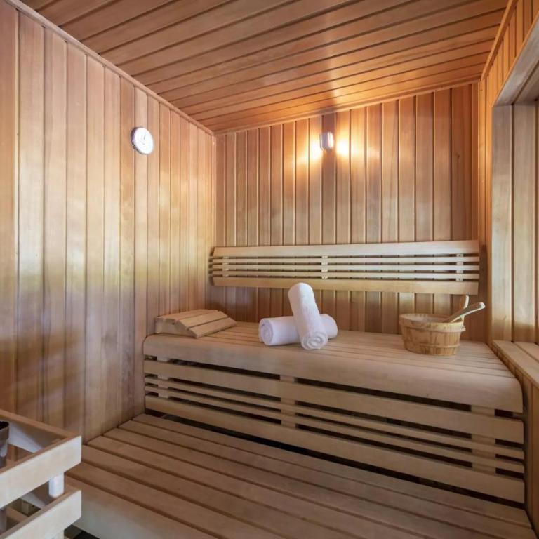 Luxury Chalet Chamonix with Pool & Jacuzzi - Maison de Vacances - 28