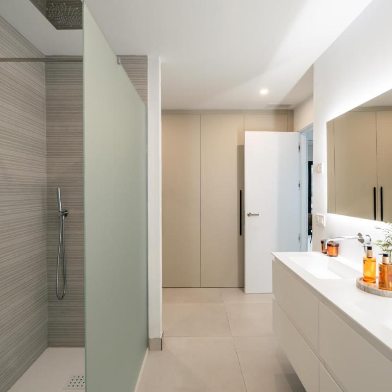 Duplex Penthouse Rooftop Jacuzzi Terrace Views - Apartamento de 2 dormitorios con terraza y vistas al mar - 74