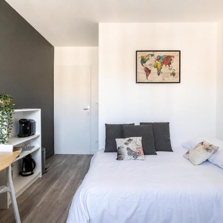 ONE NIGHT in LYON - UNE NUIT à LYON - One-Bedroom Apartment - 18