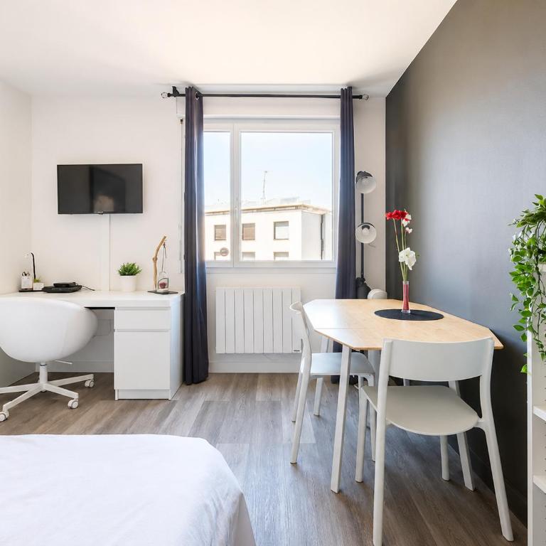 ONE NIGHT in LYON - UNE NUIT à LYON - One-Bedroom Apartment - 30