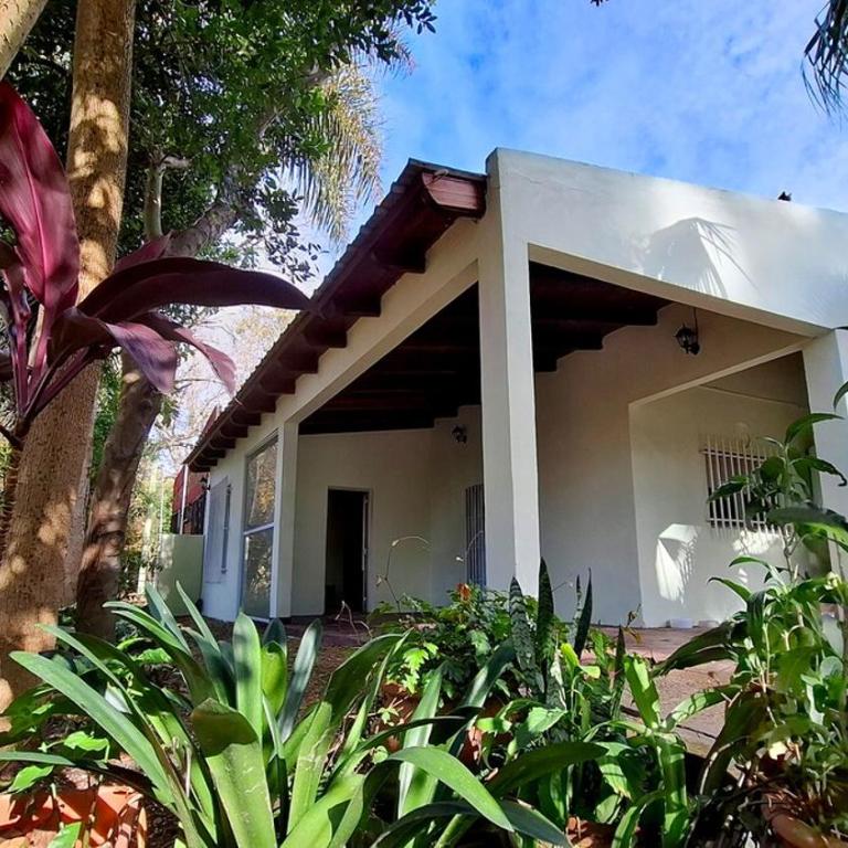 Casa a 50 m de la playa y 300 m de Termas San José - Casa de 3 dormitorios - 11