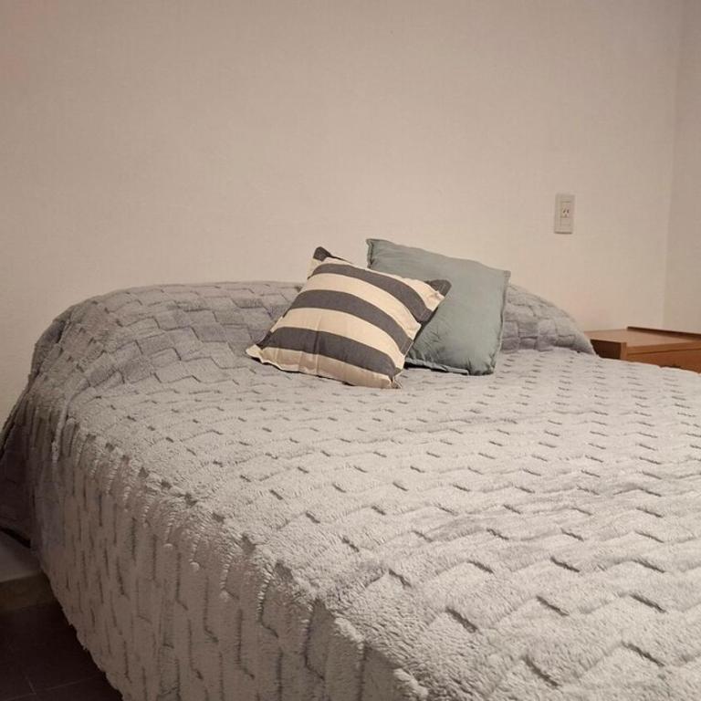 Casa a 50 m de la playa y 300 m de Termas San José - Casa de 3 dormitorios - 15