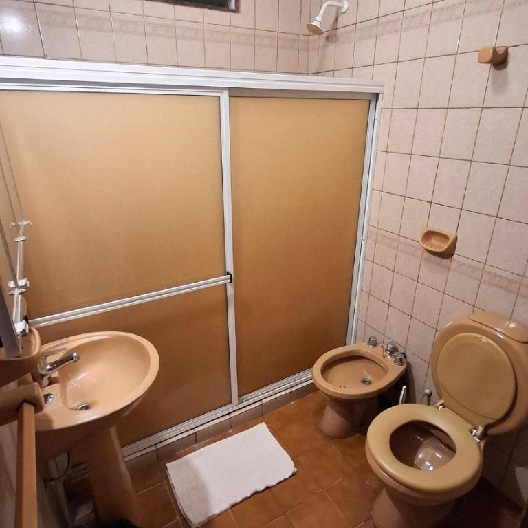 Casa a 50 m de la playa y 300 m de Termas San José - Casa de 3 dormitorios - 21