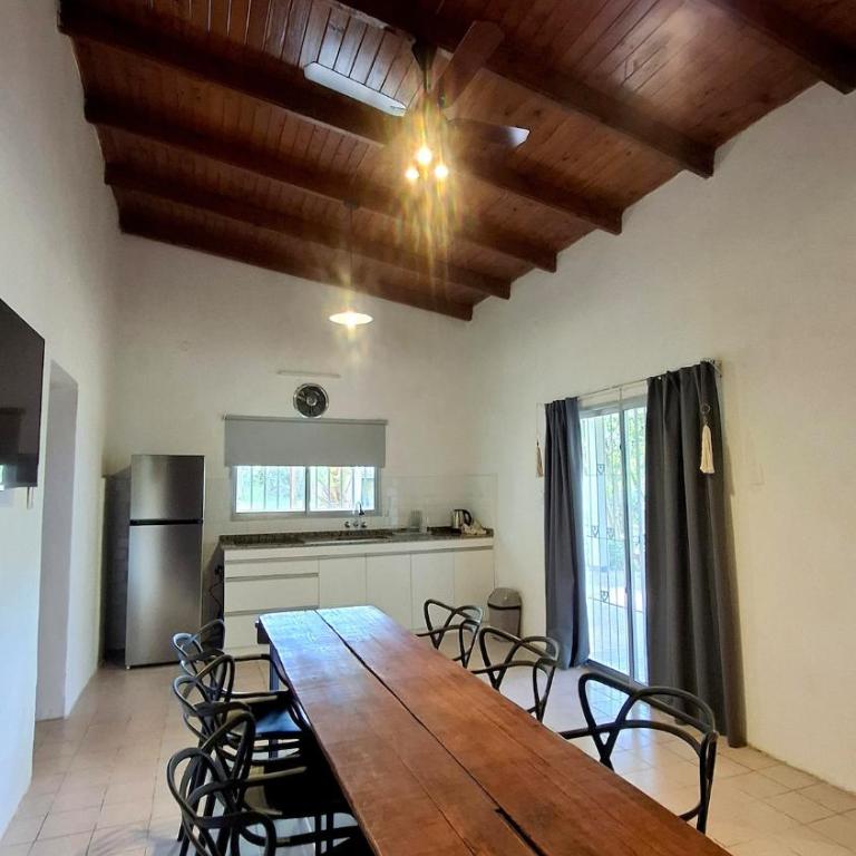 Casa a 50 m de la playa y 300 m de Termas San José - Casa de 3 dormitorios - 13