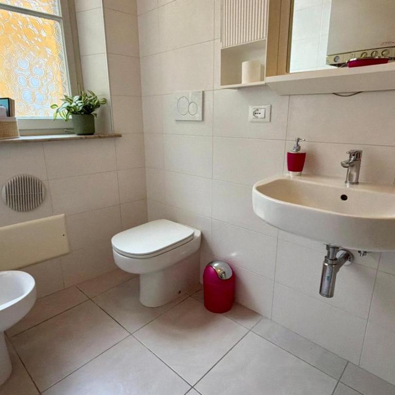 The Heart of Udine Apartment - Appartamento con 2 Camere da Letto - 21