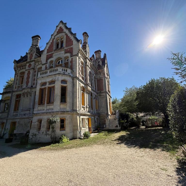 Villa Giroflé - Two-Bedroom Apartment - 1