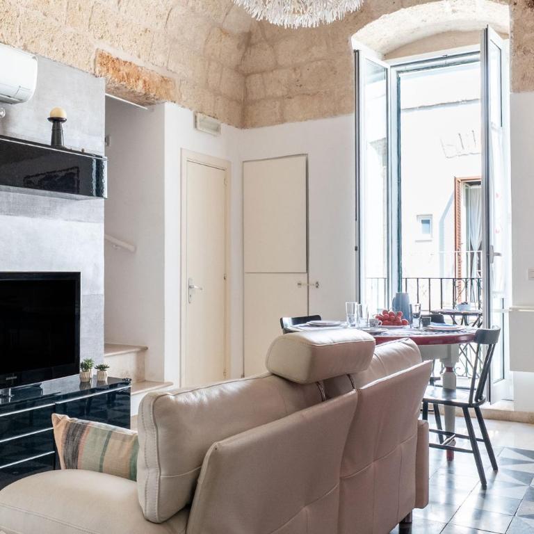 La Rondinella Guest House by BarbarHouse - Two-Bedroom Apartment - 3