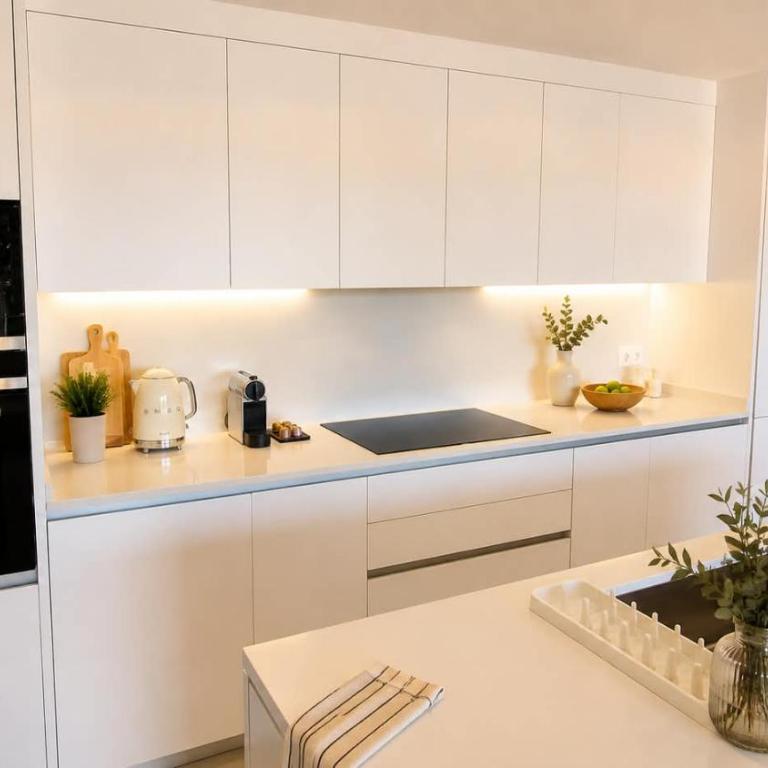 Lovely Evergreen - Apartment - 16