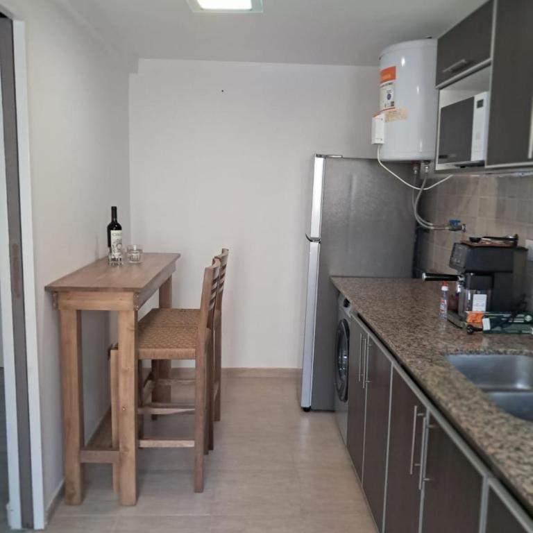 Hermoso departamento en Caseros Centro - Apartamento de 1 dormitorio - 58
