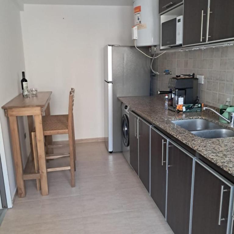 Hermoso departamento en Caseros Centro - Apartamento de 1 dormitorio - 27