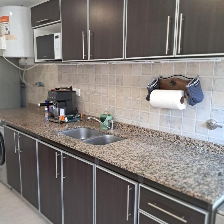 Hermoso departamento en Caseros Centro - Apartamento de 1 dormitorio - 36