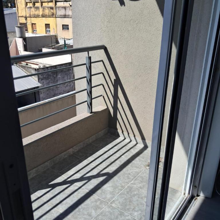 Hermoso departamento en Caseros Centro - Apartamento de 1 dormitorio - 67