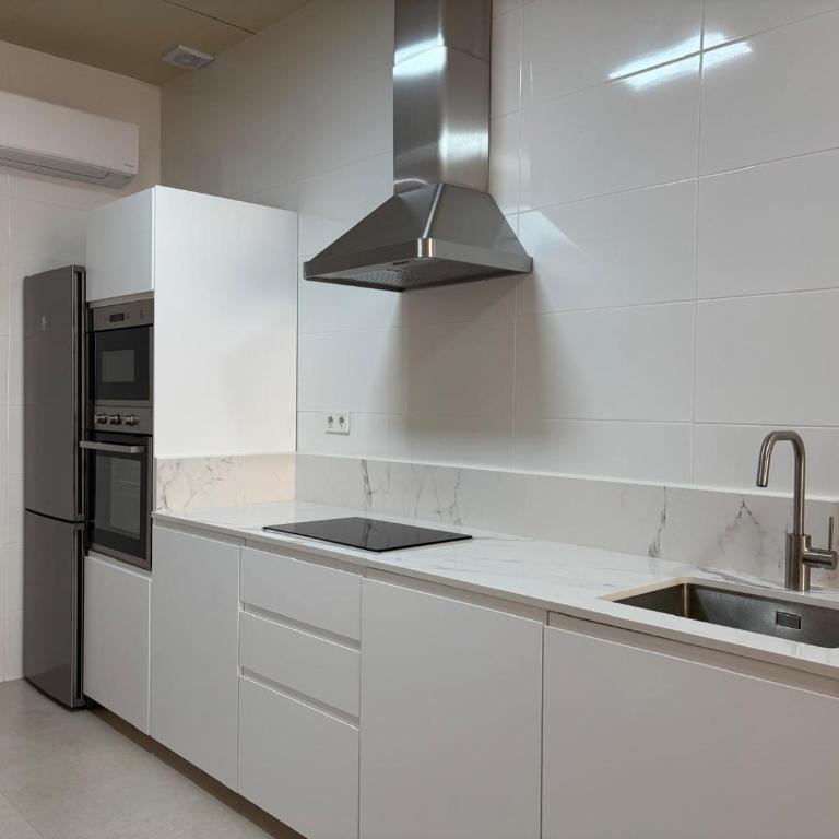 Hostal El Castillo De Santa Pola - Habitación Doble con baño privado - 14