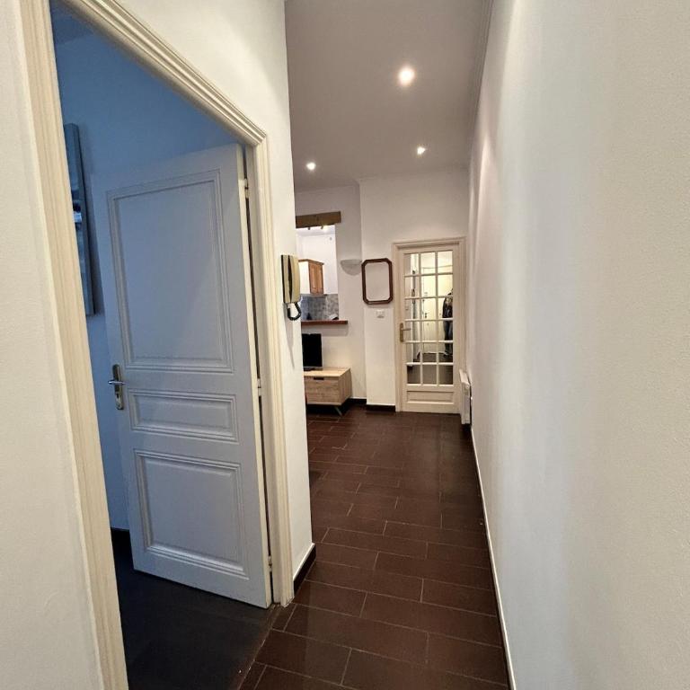 Charmant 2 pièces avec balcon Nice Nord - Appartement - Vue sur Ville - 3