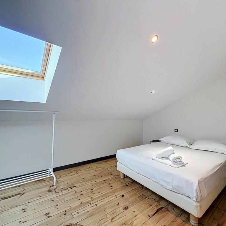 Superbe appartement 2 chambres 83 JEAN JAURES - Appartement 2 Chambres - 3
