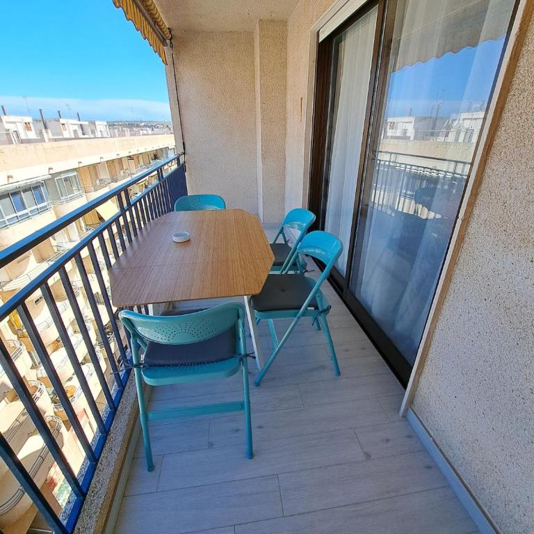 Apartmento Mariposa Azul Santa Pola - Apartamento de 2 dormitorios con balcón - 9