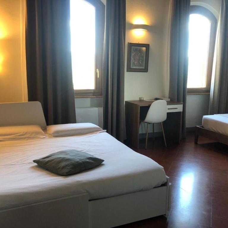 Podere La Quercia - Familienzimmer mit Doppelbett - 18