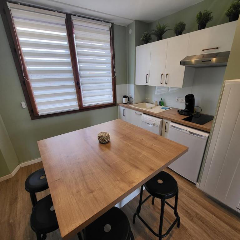 Bel appartement avec jardin et vue sur le Vercors - Appartement 2 Chambres - 24