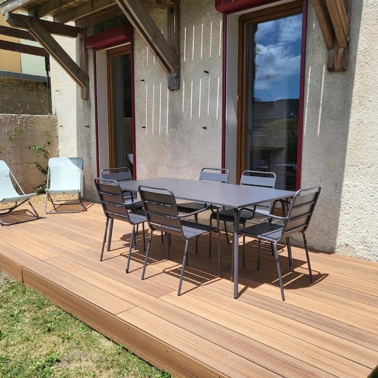 Bel appartement avec jardin et vue sur le Vercors - Appartement 2 Chambres - 32