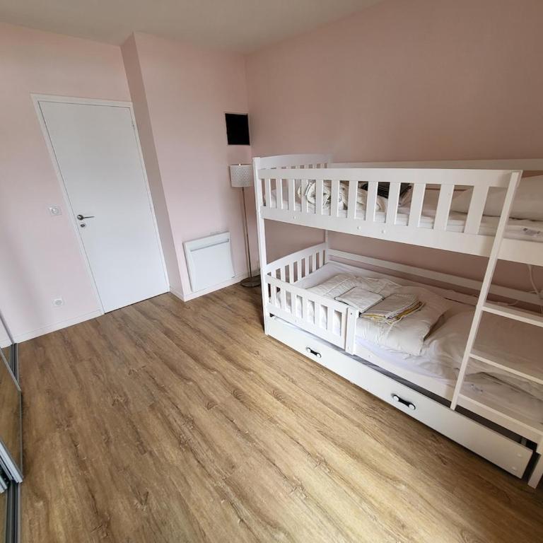 Bel appartement avec jardin et vue sur le Vercors - Appartement 2 Chambres - 43