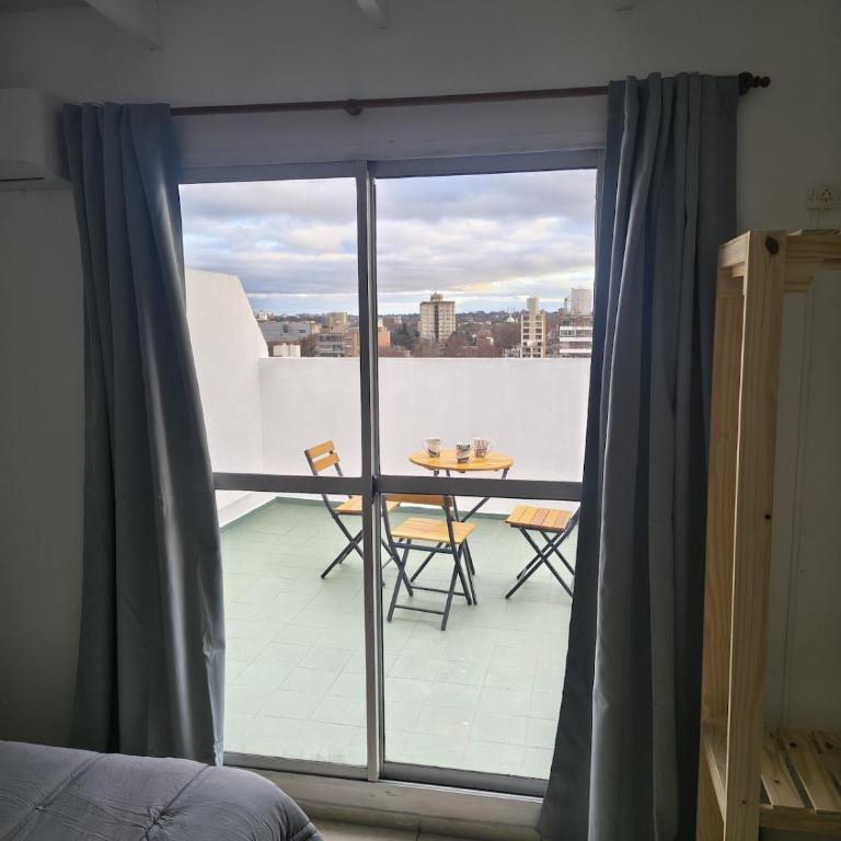 Dpto con terraza cercano a UCA y medicina - One-Bedroom Apartment with City View - 10