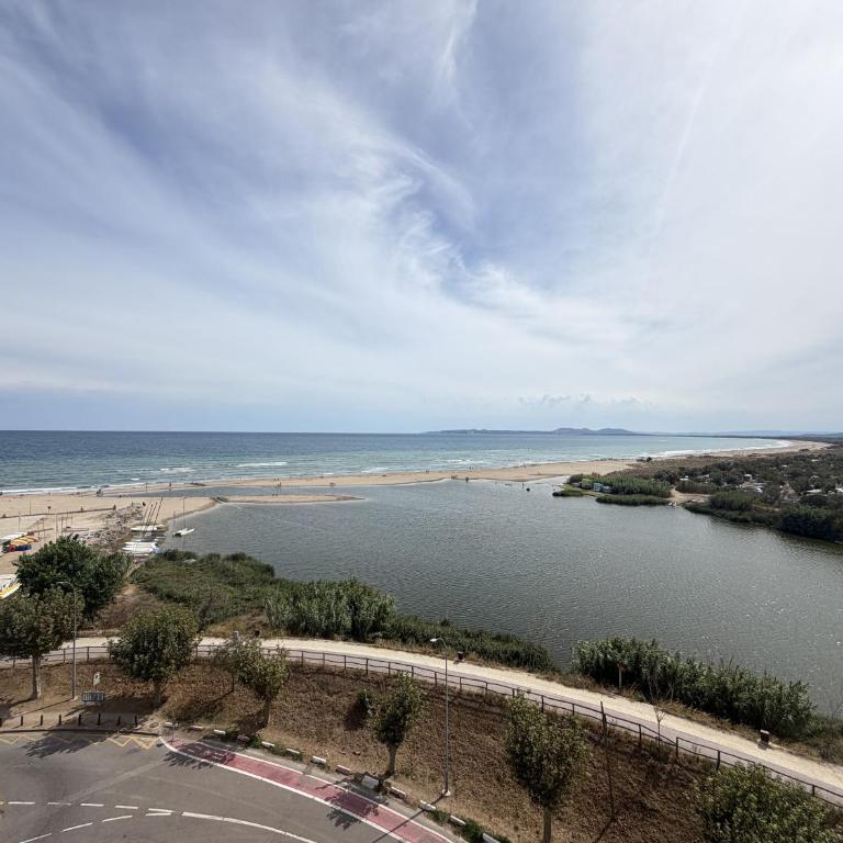 WELCS APARTAMENTO 439 EMP con vistas al mar - Apartamento con balcón - 13