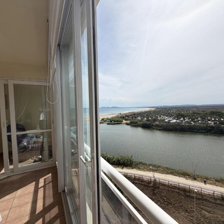 WELCS APARTAMENTO 439 EMP con vistas al mar - Apartamento con balcón - 15