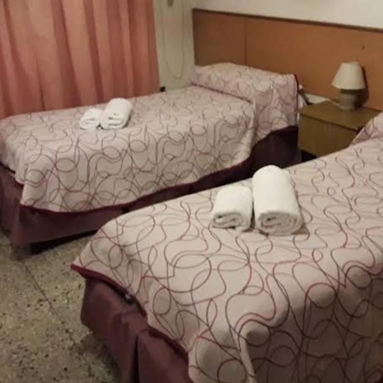 Hospedaje mio - Two-Bedroom Apartment - 12